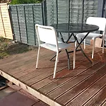 Hilltop Place Suites , Parkway M1 J33